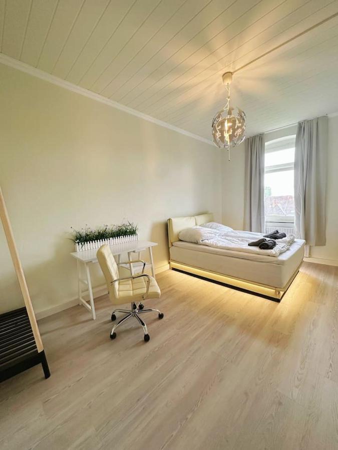 2 Schlafzimmer Waschenspuelmaschine Duisburg Exterior photo